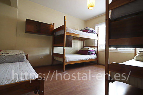 Hostal asequible y bien situado en Gavarda, Valencia hostales y pensiones muy baratos y céntricos en Gavarda