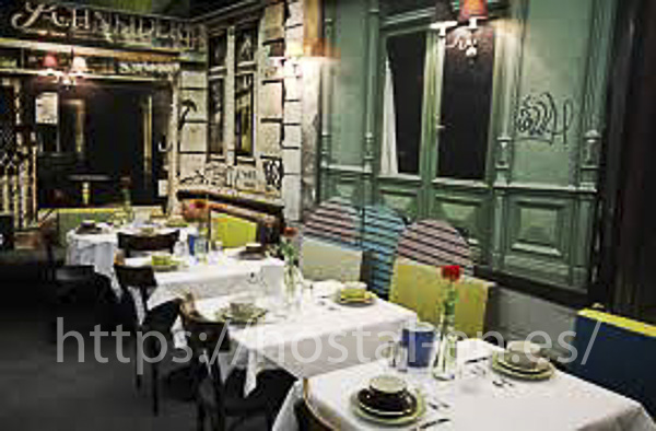 hostels y pensiones muy baratos y centricos en Valdenebro de los Valles