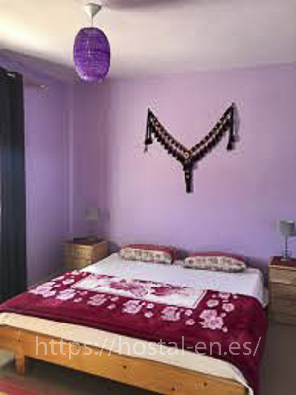 Hostal lowcost y céntrico en Valladolid, Valladolid hostels y pensiones muy baratos y centricos en Valladolid