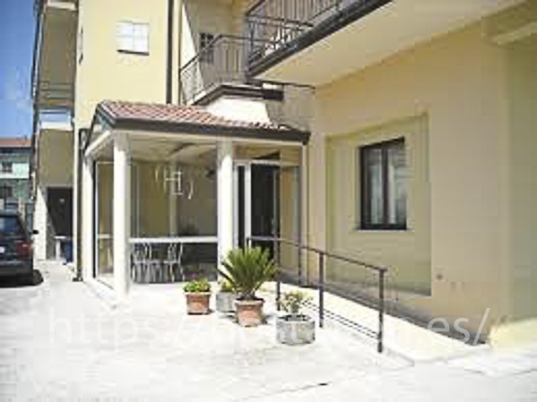 hostels y pensiones muy baratos y centricos en Cirujales del Rio
