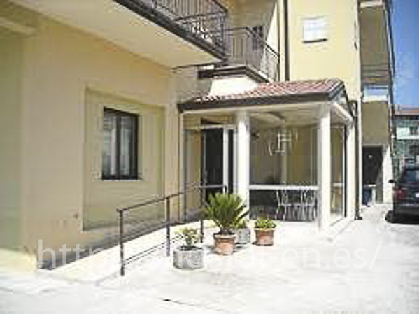 hostels y pensiones muy baratos y centricos en Ucles