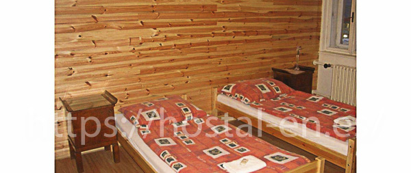 Pensión lowcost y bien ubicado en Estadilla, Huesca hostels y pensiones muy baratos y céntricos en Estadilla